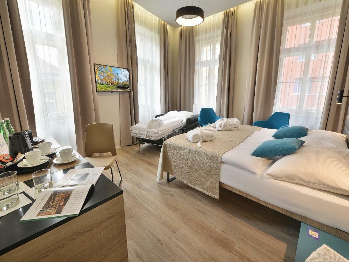 Ea Hotel New Town Prague Exterior photo