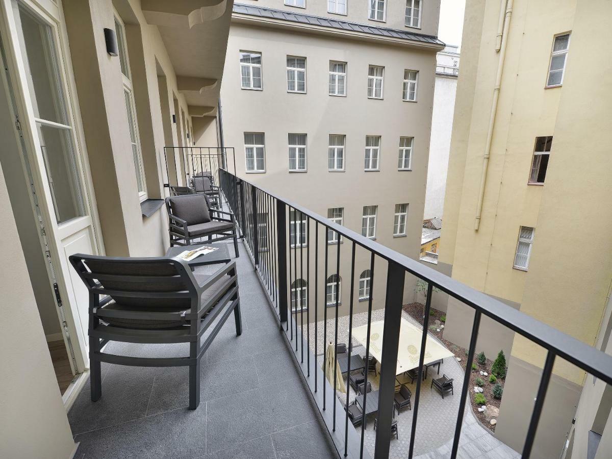Ea Hotel New Town Prague Exterior photo