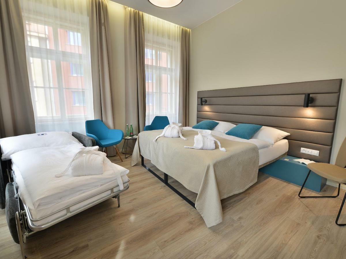Ea Hotel New Town Prague Exterior photo